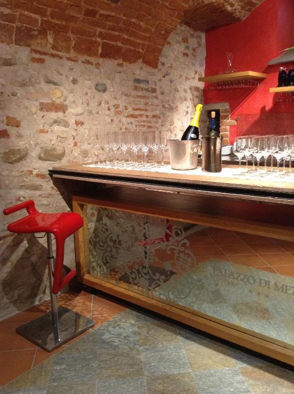 Hotel Palazzo Di Mezzo Carrù المظهر الخارجي الصورة